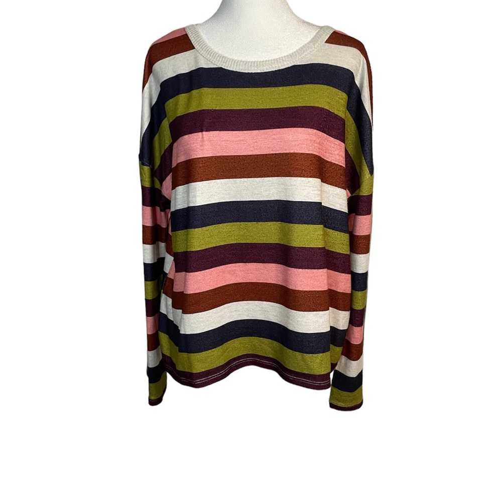 A.N.A. Multicolored Sweater. Size L. Great condition.